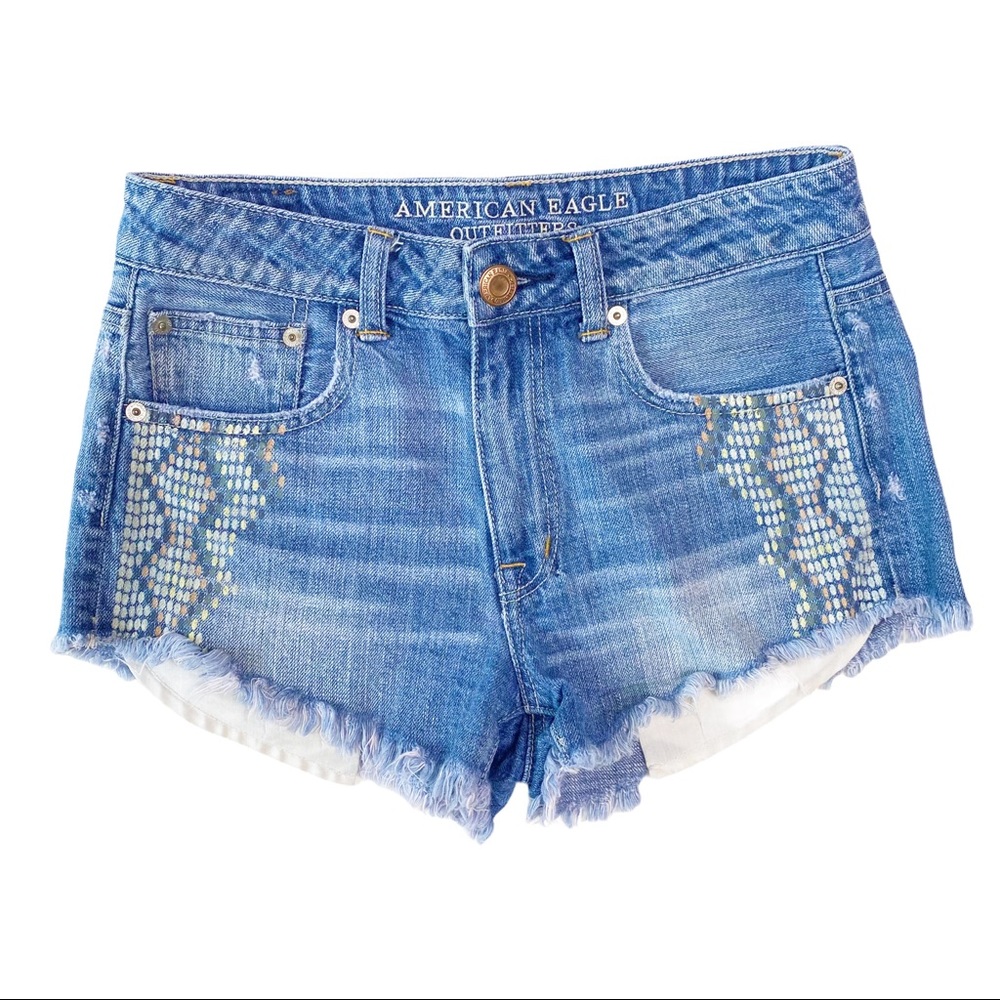 American Eagle High Rise Festival Shorts